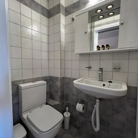 Thalassa Apartment *