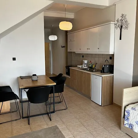 Thalassa Apartment *